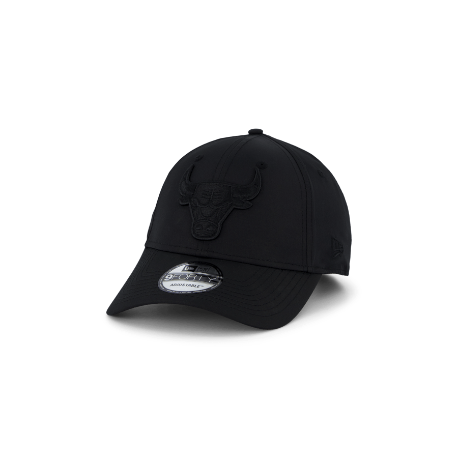 BULLS GAME PLAY 9FORTY