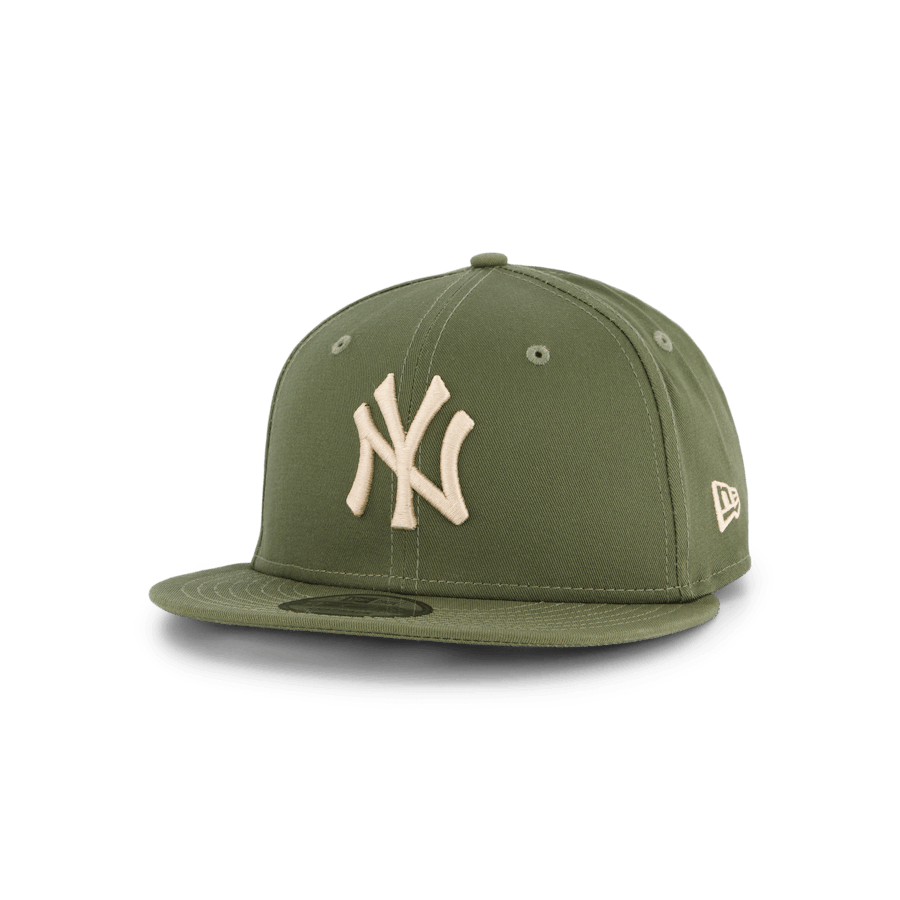 League Essential 9fifty New Yo Novstn