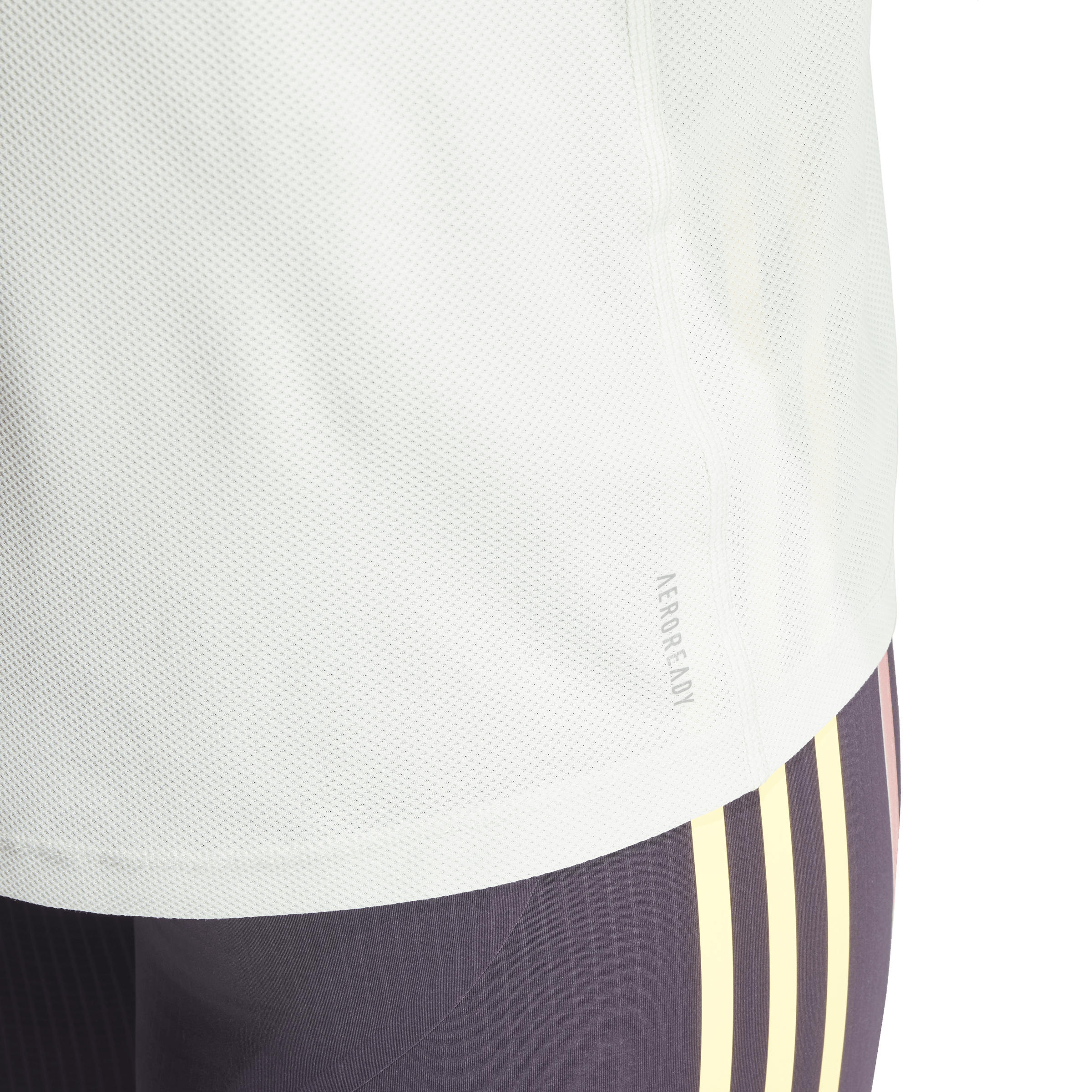 Own the Run T-Shirt Linen Green - Bild 4