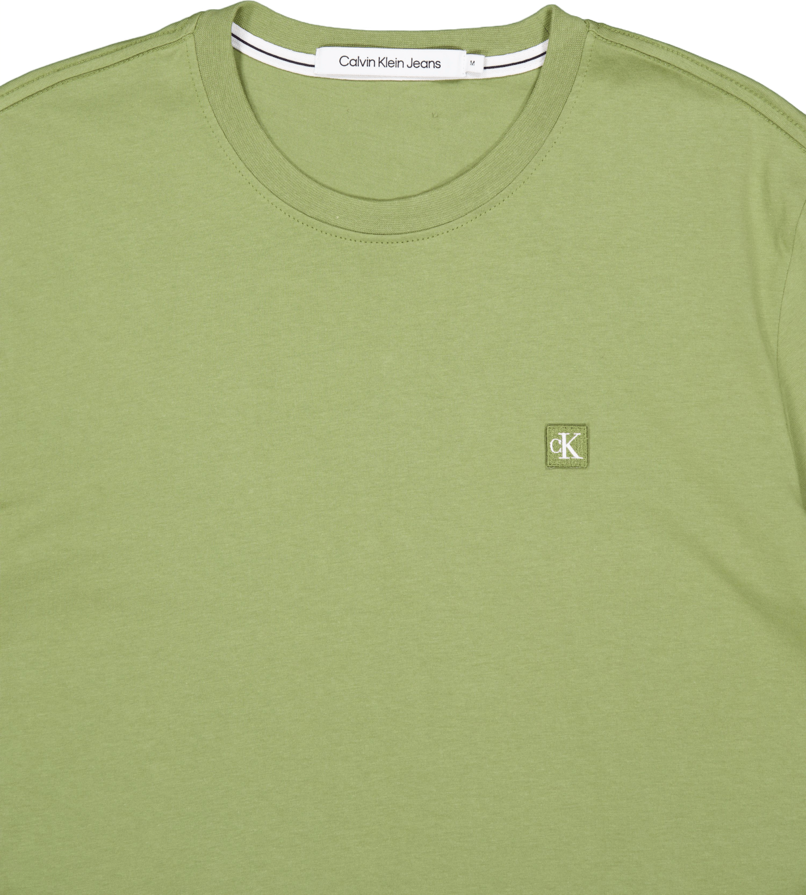 Ck Embro Badge Tee Dark Juniper - Bild 3