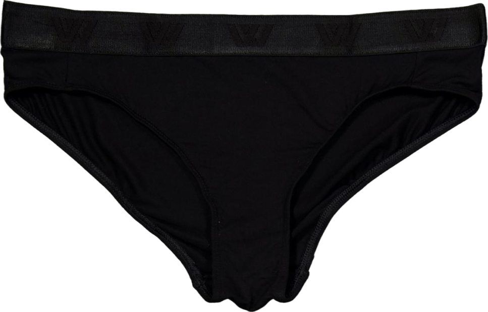 Ess’ Cheeky Black