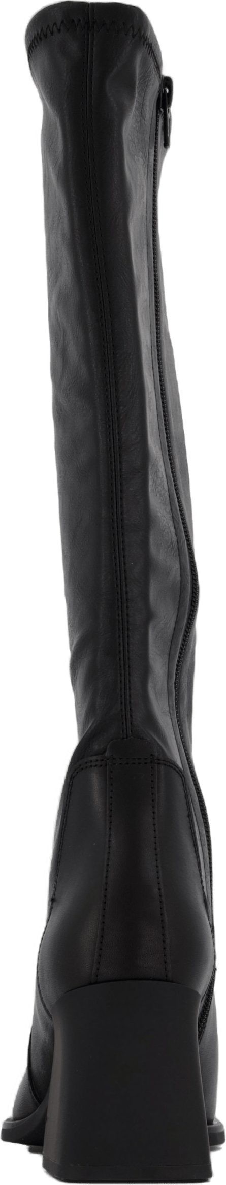 Hedda Black - Bild 5