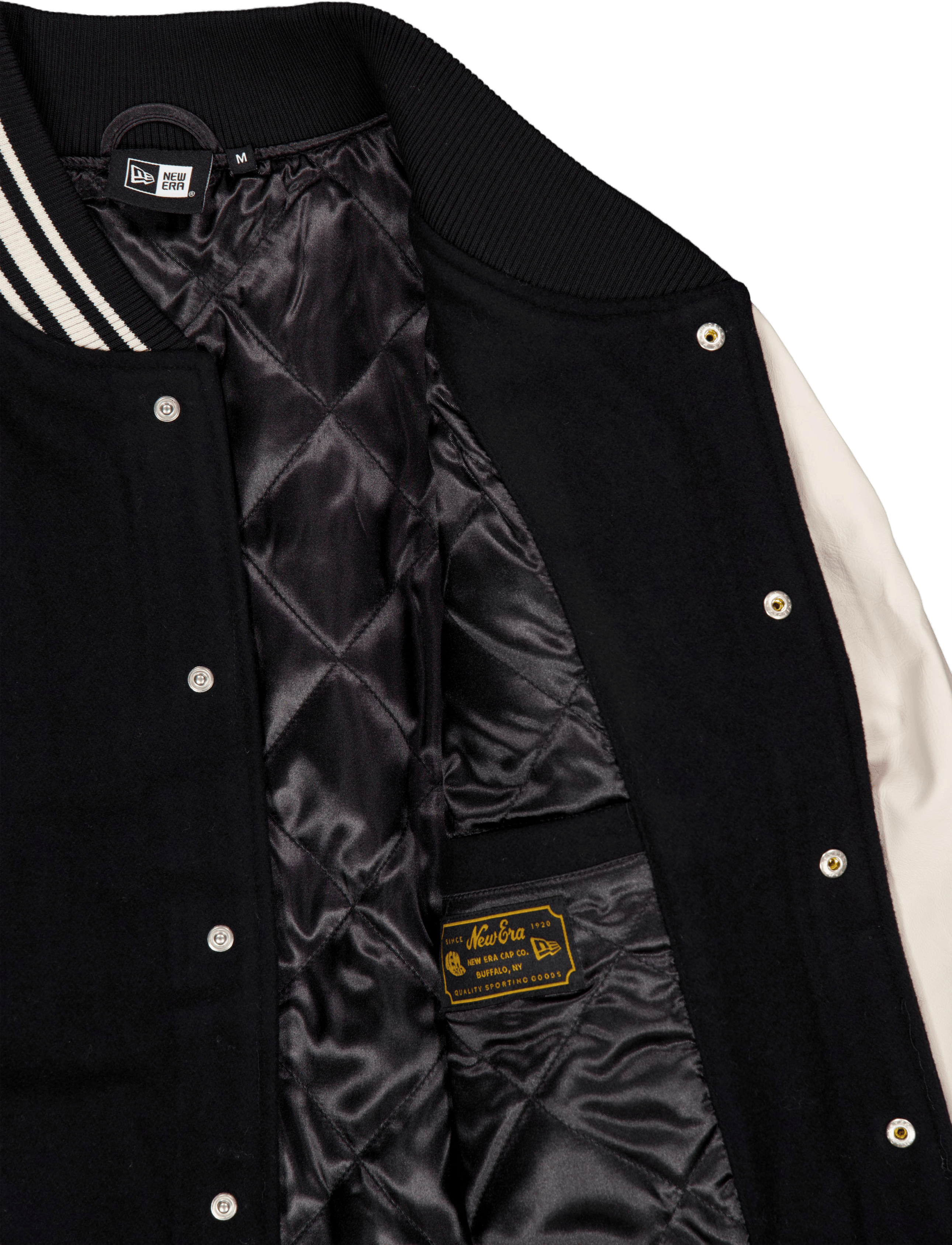 Ne Script Logo Varsity Jacket  Blkofw - Bild 5