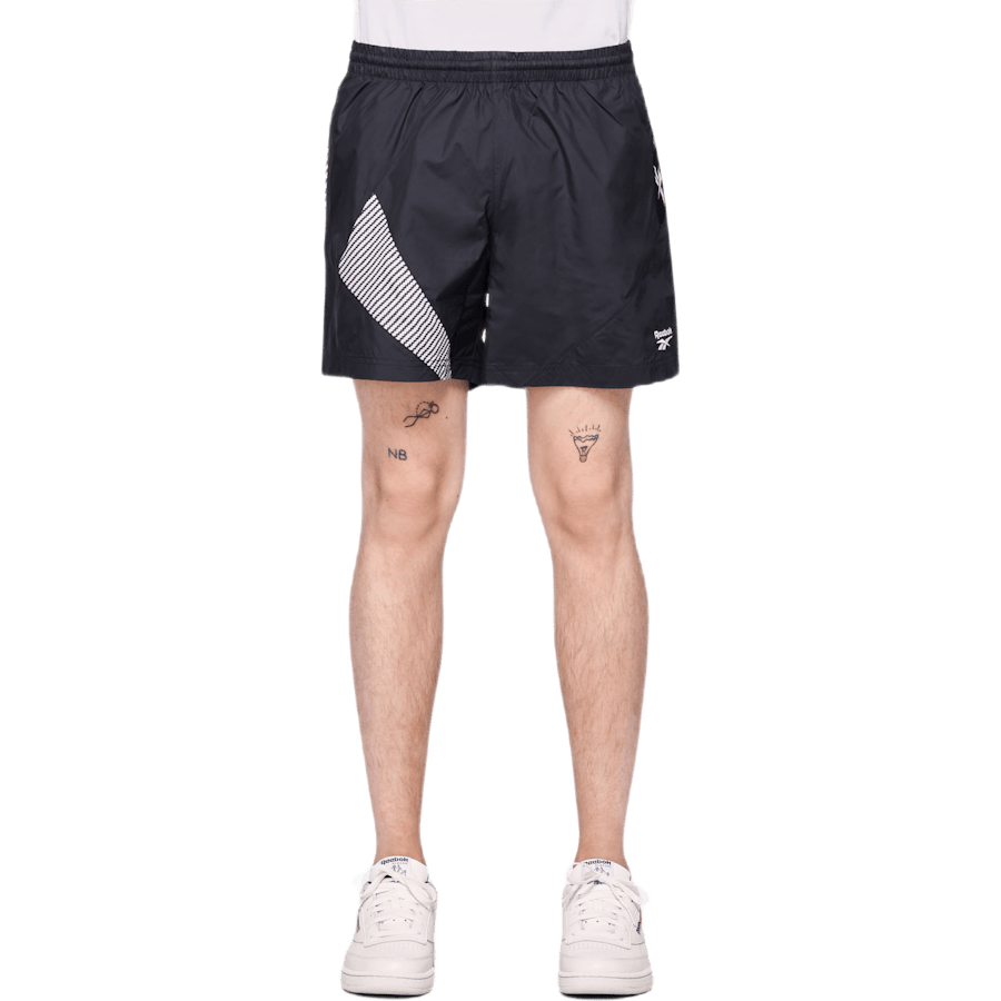 Cl V Shorts Black