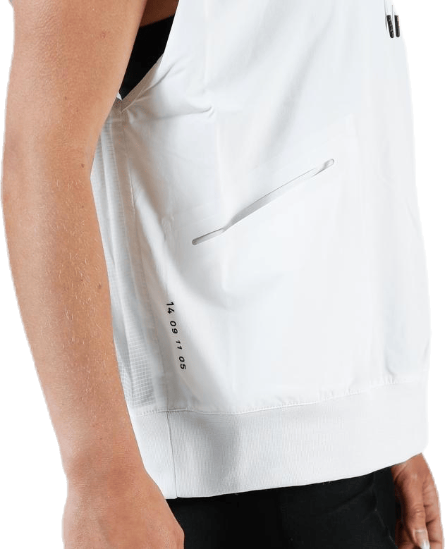 Tech Pack Vest White - Bild 5