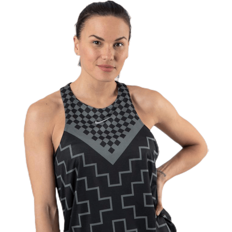 Tank Runway Geo Grey