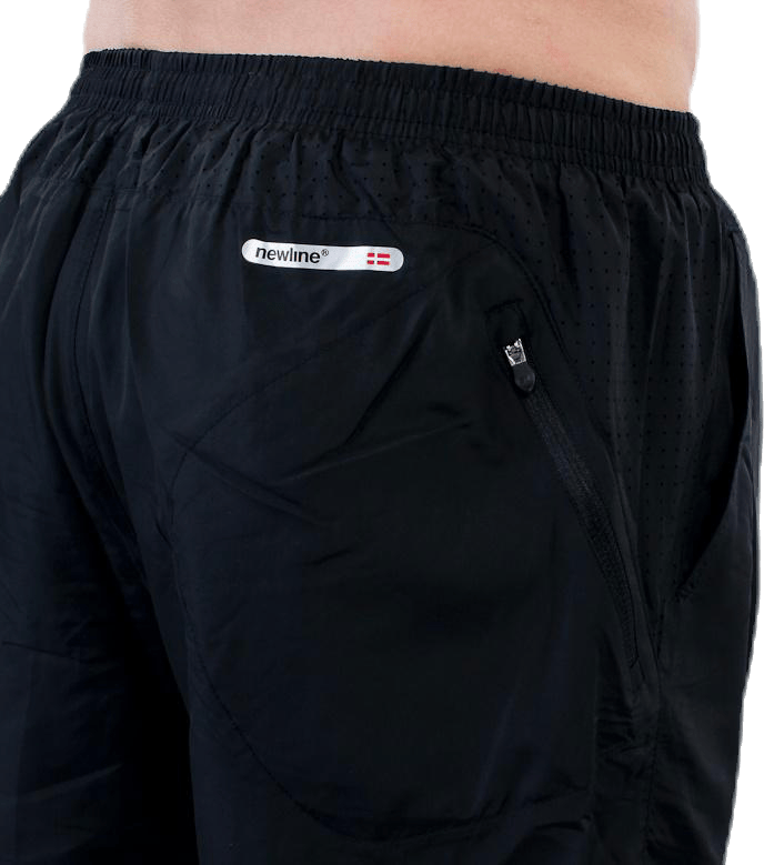 Base Trail Shorts Black - Bild 3
