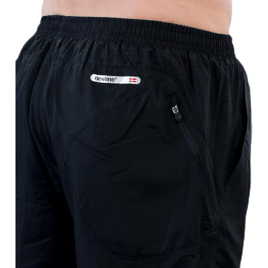 Base Trail Shorts Black - Bild 3