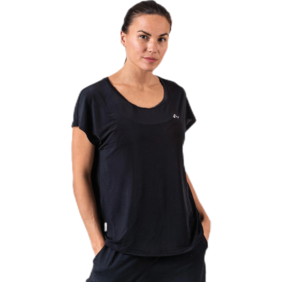 Capella Loose Training Ss Tee Black
