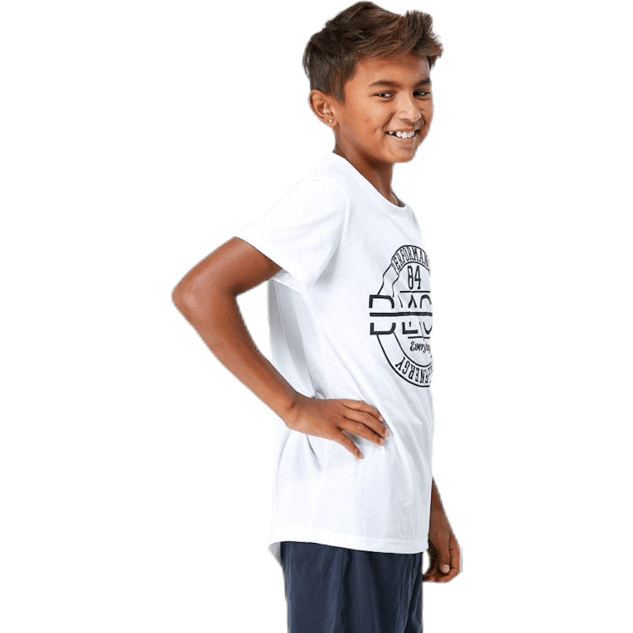 Jr Logan White - Bild 3