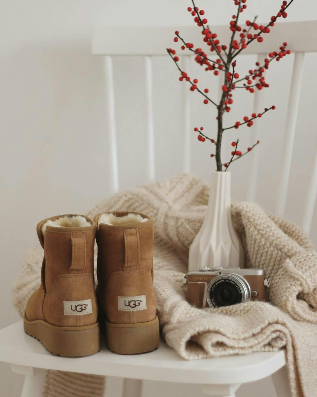 Kjøp UGG Kristin Chestnut sko Online | FOOTWAY.no Kjøp UGG Kristin Black sko Online | FOOTWAY.no