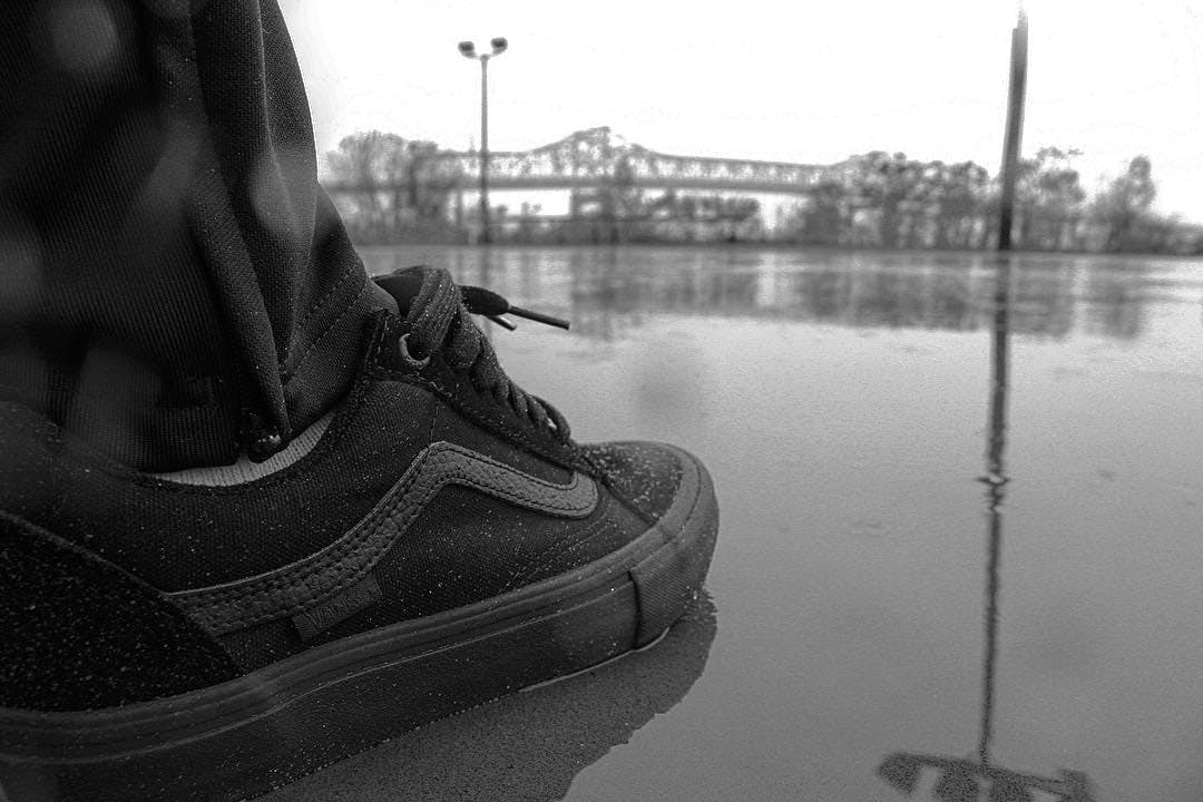 U Old Skool BlackBlack (Canvas) U Old Skool BlackBlack (Canvas)