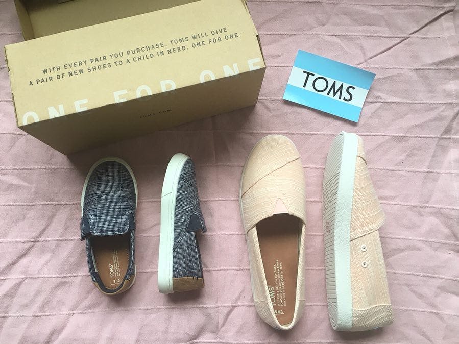 Toms, Skor Nordens största utbud av skor | FOOTWAY.se Toms, Skor Nordens största utbud av skor | FOOTWAY.se